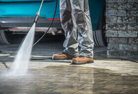 Driveway Cleaning Wendover
